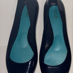 OKA B WOMEN'S TAYLOR BALLET FLATS SHOES NAVY SLIP ON SZ 8